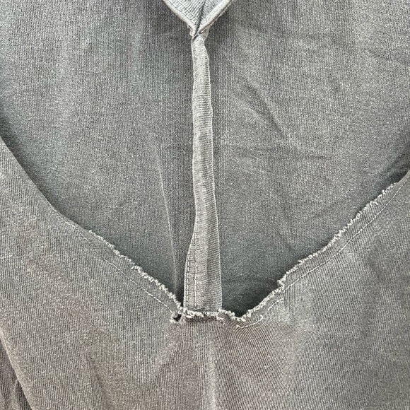 Emma & Sam Cut-Out Oversized T-Shirt - Picture 4 of 5